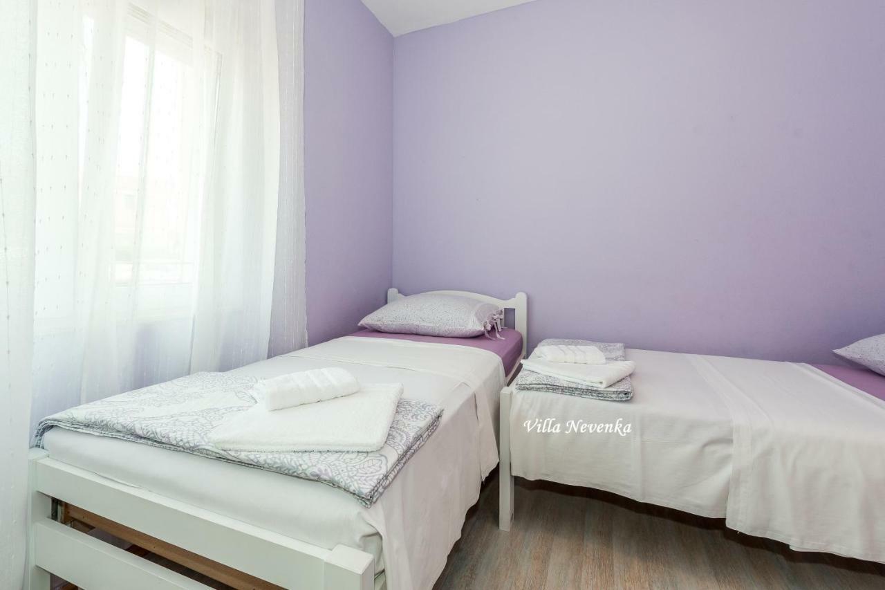 Apartments Villa Nevenka Rogoznica  Esterno foto