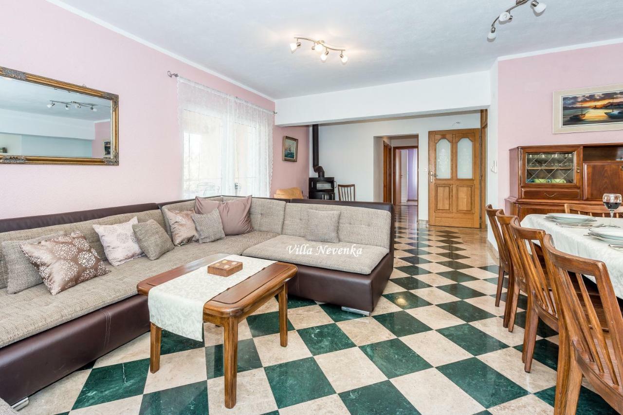 Apartments Villa Nevenka Rogoznica  Esterno foto