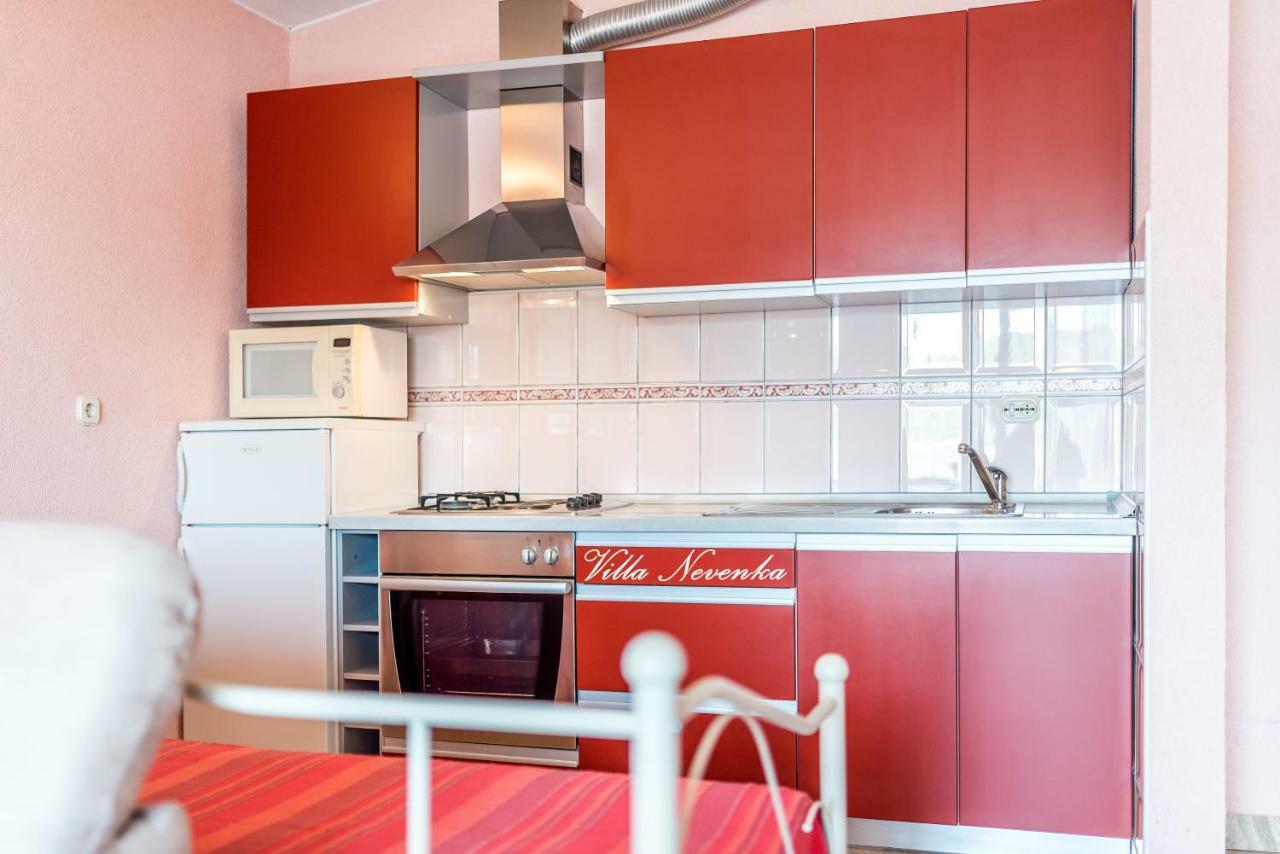 Apartments Villa Nevenka Rogoznica  Esterno foto
